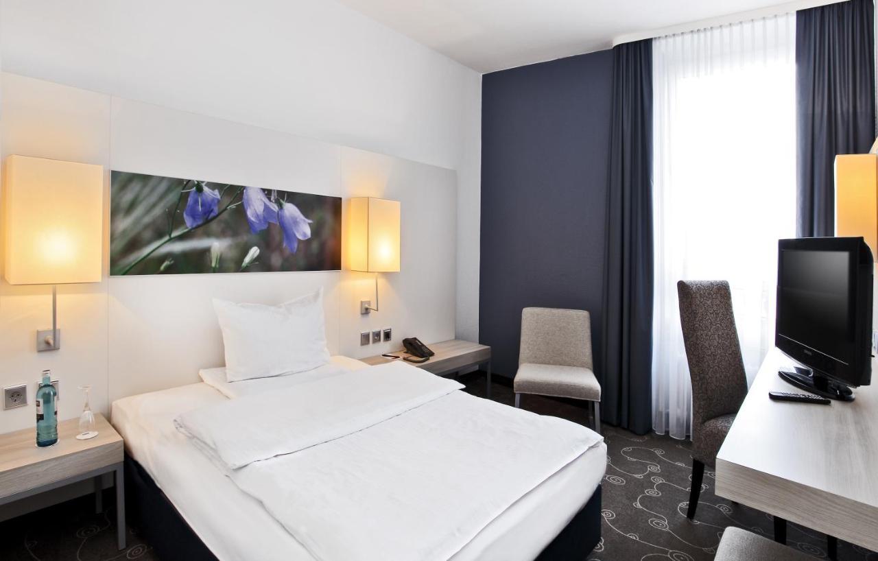 Concorde Hotel سيغن المظهر الخارجي الصورة